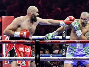 Ex-Box-Weltmeister Tyson Fury gibt sein Comeback im April