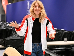 Snowboarder Gasser und Karl sind ÖOC-Fahnenträger in Italien