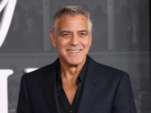 Clooney sieht in Trump "großen Quatschkopf"