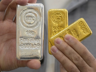 Gold und Silber erklimmen weitere Rekorde