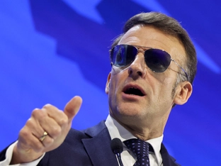 Macron warnt in Davos vor Abkehr von Regeln und Recht