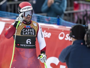 Kriechmayr als Zweiter von Wengen zurück am Abfahrtspodest