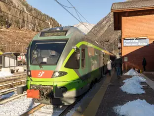 Bruneck–Franzensfeste: Der Zug ist wieder unterwegs