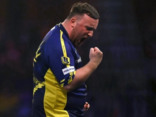 Littler verteidigt Darts-WM-Titel im Finale gegen Van Veen
