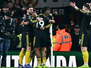 Arsenal - ManUnited 2:3, Crystal Palace verlor gegen Chelsea