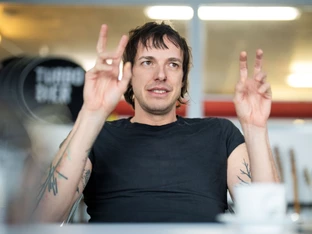 Marco Pogos Lektion: "So lustig ist Politik gar nicht"