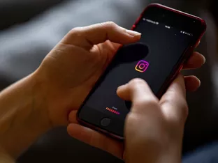Instagram-Passwort zurücksetzen: Mail sorgt für Verwirrung