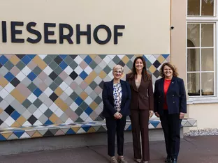 Lombardische Assessorin informiert sich über Seniorenangebote