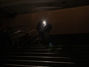 Hunderttausende in Ukraine von Stromversorgung abgeschnitten