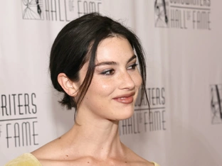 US-Sängerin Gracie Abrams gibt ihr Filmdebüt