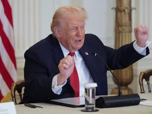 Trump droht im Streit um Grönland mit Zöllen