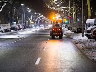 Schulausfälle wegen Winterwetter in Deutschland