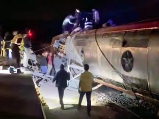 Zugsunglück in Spanien: Mindestens 39 Tote