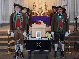 Siegfried Steger: Die Ketten zerrissen - der Heimat so nah