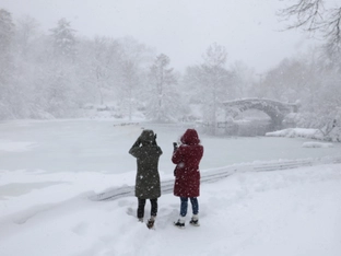USA kämpfen mit Folgen des Schneesturms