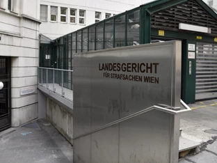 Hochsicherheitsprozess um Mafia-Bande am Landesgericht Wien