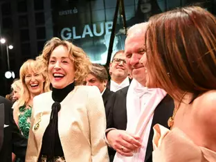 Sharon Stone erlitt Nervenzusammenbruch am Opernball