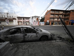 Nach Tötung von Drogenboss stellt Mexikos Armee Ruhe her
