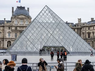 Festnahmen nach Betrug um Ticketverkauf im Louvre
