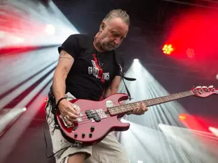 Peter Hook feiert Joy Division und New Order in Wien