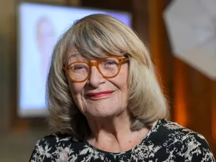 Alice Schwarzers Katze wischte ihr einst die Tränen ab