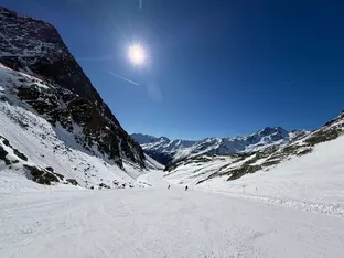 Traumhafte Pistenverhältnisse in der Alpin Arena Schnals