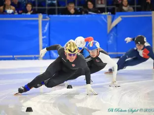 Short Track: Zwei junge Südtiroler beweisen sich bei den Italienmeisterschaften