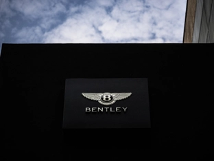 Luxusautobauer Bentley setzt auch auf ein Elektro-Modell