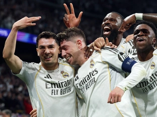 Real dank Valverde-Hattrick gegen ManCity vor CL-Aufstieg