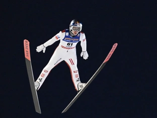 Skispringer Tschofenig gewinnt Weltcup in Lahti