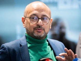 Filmemacher Arash T. Riahi hofft auf iranische Studenten