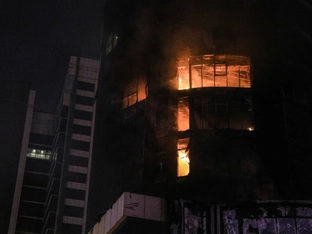 Saudi-Arabien wehrt Beschuss von Luftwaffen-Basis ab