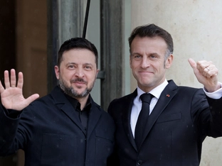 Selenskyj kritisiert Lockerung der Öl-Sanktionen scharf