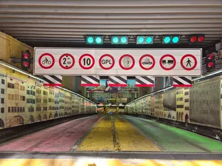 Lauben-Parkhaus in Bozen unter neuer Führung wieder geöffnet