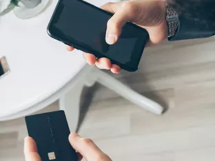 Startschuss für IT-Wallet: Die persönliche digitale Brieftasche