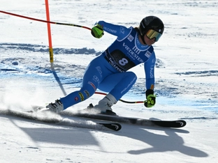 Pirovano gewinnt erste Abfahrt in Val di Fassa - Hütter 5.