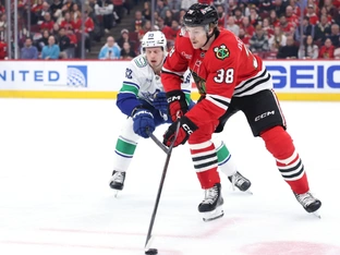 Rossi-Assist bei Vancouver-Sieg in NHL