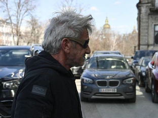 Sean Penn verpasst Oscar-Verleihung wegen Ukraine-Reise