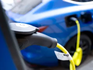 Firmen-E-Autos drücken laut Studie Betriebskosten