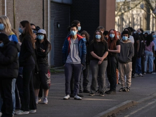 Wieder neue Meningitis-Fälle in Südengland