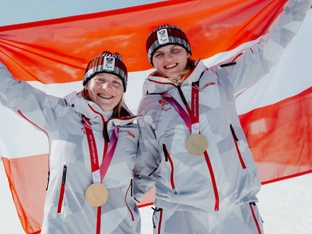 Veronika Aigner gewinnt Alpinski-Kombi-Gold bei Paralympics