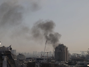 Angriffe im Iran-Krieg dauern trotz Hoffnung auf Abkommen an