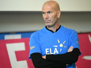 Frankreich erwartet Zidanes Verpflichtung als Nationalcoach