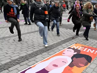 Umfrage: Jede dritte Frau in EU ist Opfer von Gewalt