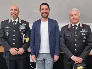 Carabinieri treffen Bürgermeister