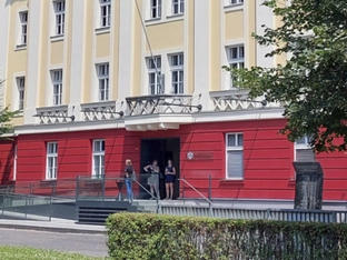 Kärntner Arzt wegen Todes zweier Patienten vor Gericht