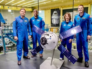 "Artemis 2"-Crew nach Mond-Flug vor "Feuerball"-Landung