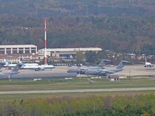 Trump: Prüfen Abzug von US-Truppen aus Deutschland