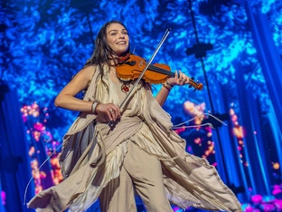Luxemburg schickt die geigende Popelfe Eva Marija