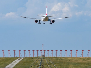 Flughafen Wien: Passagierrückgang von 90 Prozent aus Nahost